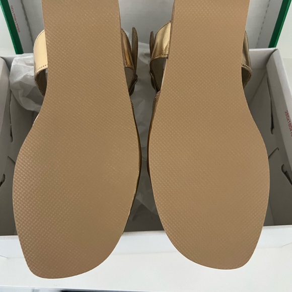 Worishofer NWT sandals style 711 size 7 1/2 EU/38. 
Gold leather upper. - Picture 5 of 7